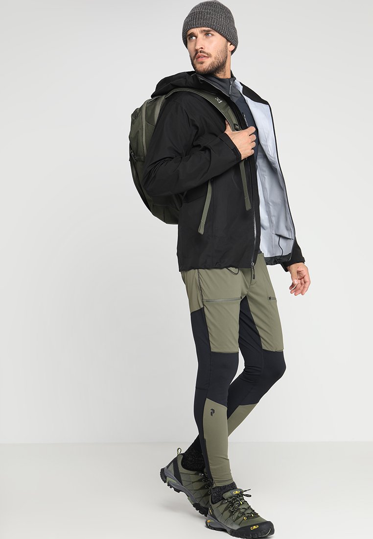 patagonia triolet jacket sale