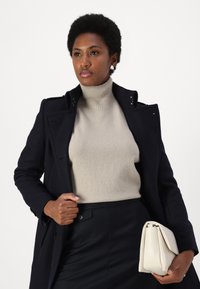 DRYKORN LYZIMA - Strickpullover - brown