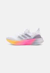 ULTRABOOST 5 - Bėgimo batai plentui - footwear white/glory grey/lucid pink