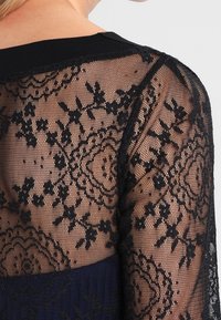 Anna Field Neuletakki - black