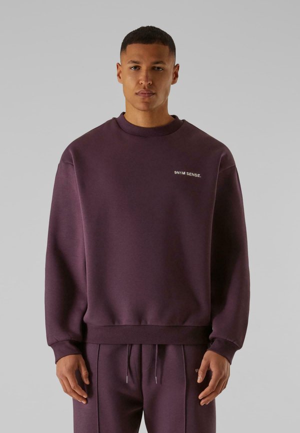 ESSENTIAL CREWNECK - Sweatshirt - plumpurple