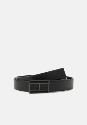 FLAG LOGO BUCKLE - Opasok - black