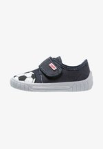 Superfit Chausson Garçon Bill – Textile Léger Avec Velcro Et Semelle Souple Football