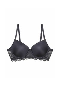 Czarny stanik z gładkimi, wyprofilowanymi miseczkami, koronkowym wykończeniem na dole oraz regulowanymi ramiączkami. Materiał ma miękką teksturę i ustrukturyzowany design.