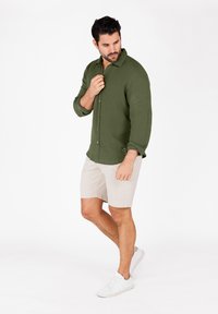 Key Largo FINCA  khaki