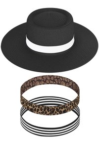 Schwarzer Strohhut mit einem weißen Band. Enthält zwei austauschbare Bänder: eines mit Leopardenmuster und eines mit schwarz-weißen Streifen.