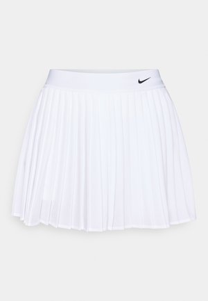 Fustă plisată albă de tenis, confecționată dintr-un material ușor, cu o talie plată și un mic logo negru Nike în față.