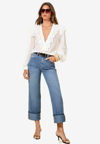 Lipsy - Flared Jeans - blue Thumbnail Image 1