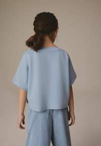 Next BOXY - Jednoduché tričko - blue