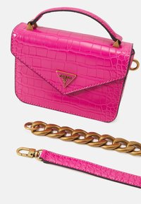 Guess Käsilaukku - pink