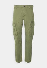 Olivgrön cargobyxor med rak bendesign, som har flera sidofickor och en knappstängning i midjan. Tillverkade av slitstarkt material.