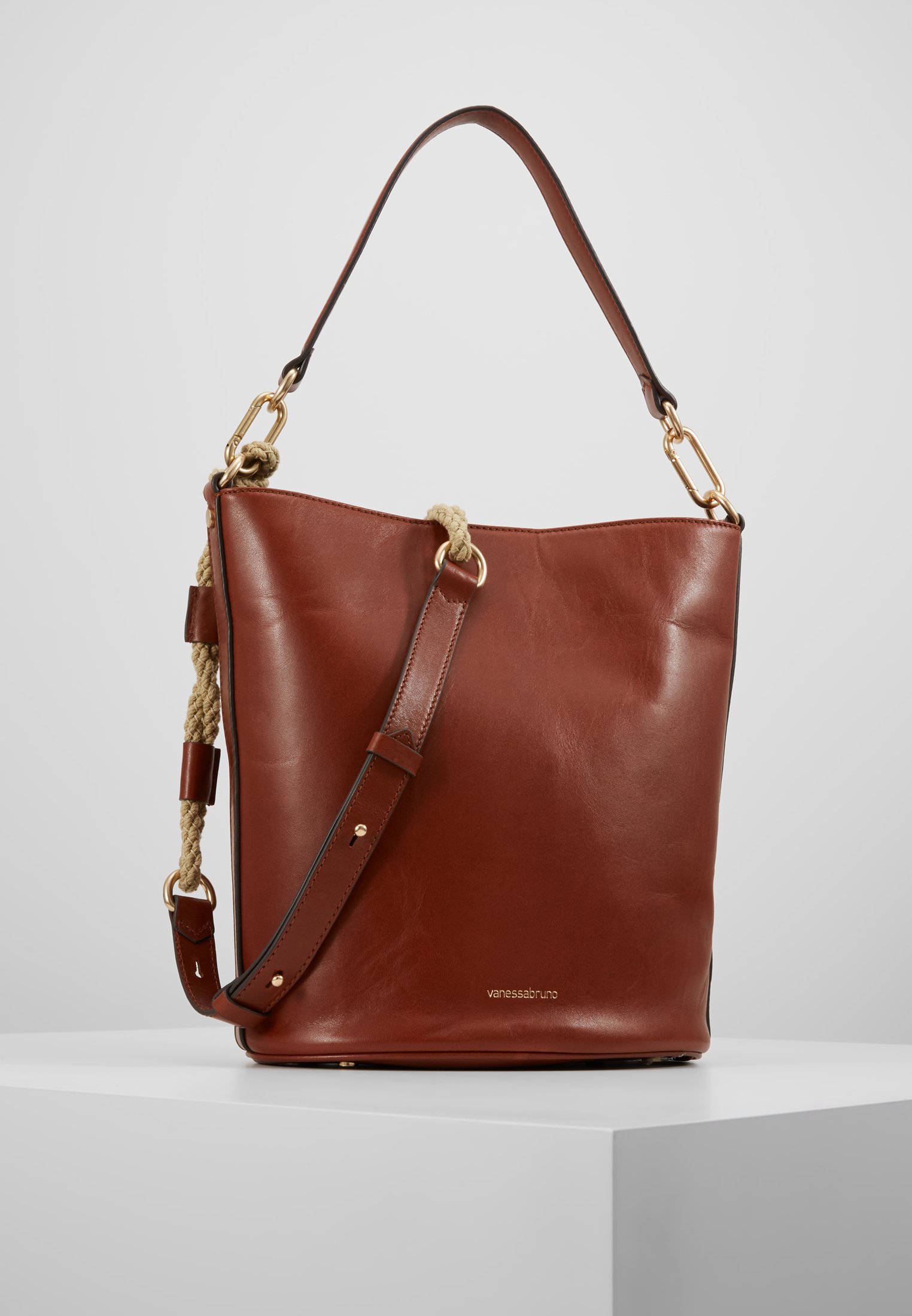 Holly vanessa bruno Clearance