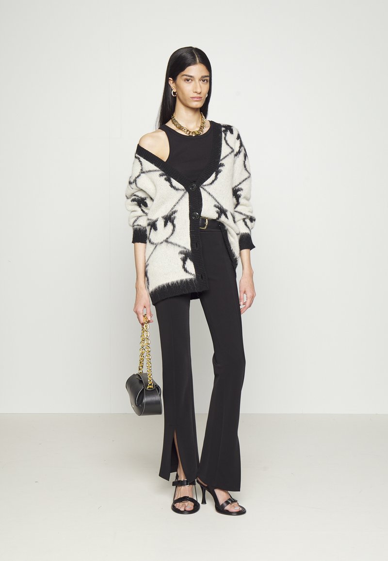 Damen Strickjacken | Pinko ADELPHI CARDIGAN MISTO Strickjacke panna/nero/weiß - YQ62157 Damen Strickjacken | Pinko ADELPHI CARDIGAN MISTO Strickjacke panna/nero/weiß - YQ62157