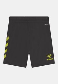 Zwarte sportshorts met een gladde textuur, voorzien van limoengroene strepen aan de zijkant en een logo op de voorzijde onderaan. Elastische tailleband.