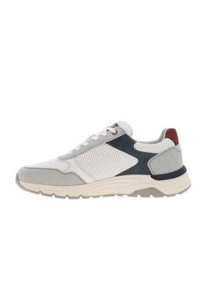 Des baskets avec un mélange de mesh blanc, de suède gris et d'accents bleu marine. Semelle extérieure légère avec un design texturé. Détail du talon rouge.