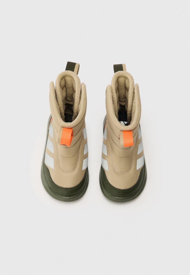 adidas gazelle silver green womens adidas Originals Women's Campus 00s Winter Mid main image 1