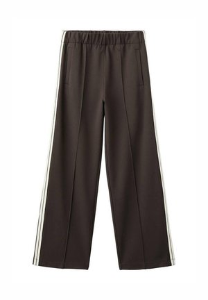 Čierne nohavice širokého strihu s elastickým pásom, bočnými vreckami a bielymi pruhmi na bokoch. Hladká tkanina s priliehavým strihom.