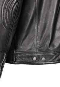 Mustang Lederjacke - black