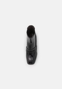 Tamaris Bottines à talons hauts - black