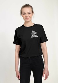 Henry Tiger YU-GI-OH DARK MAGICIAN GIRL MONO - Camiseta estampada - black