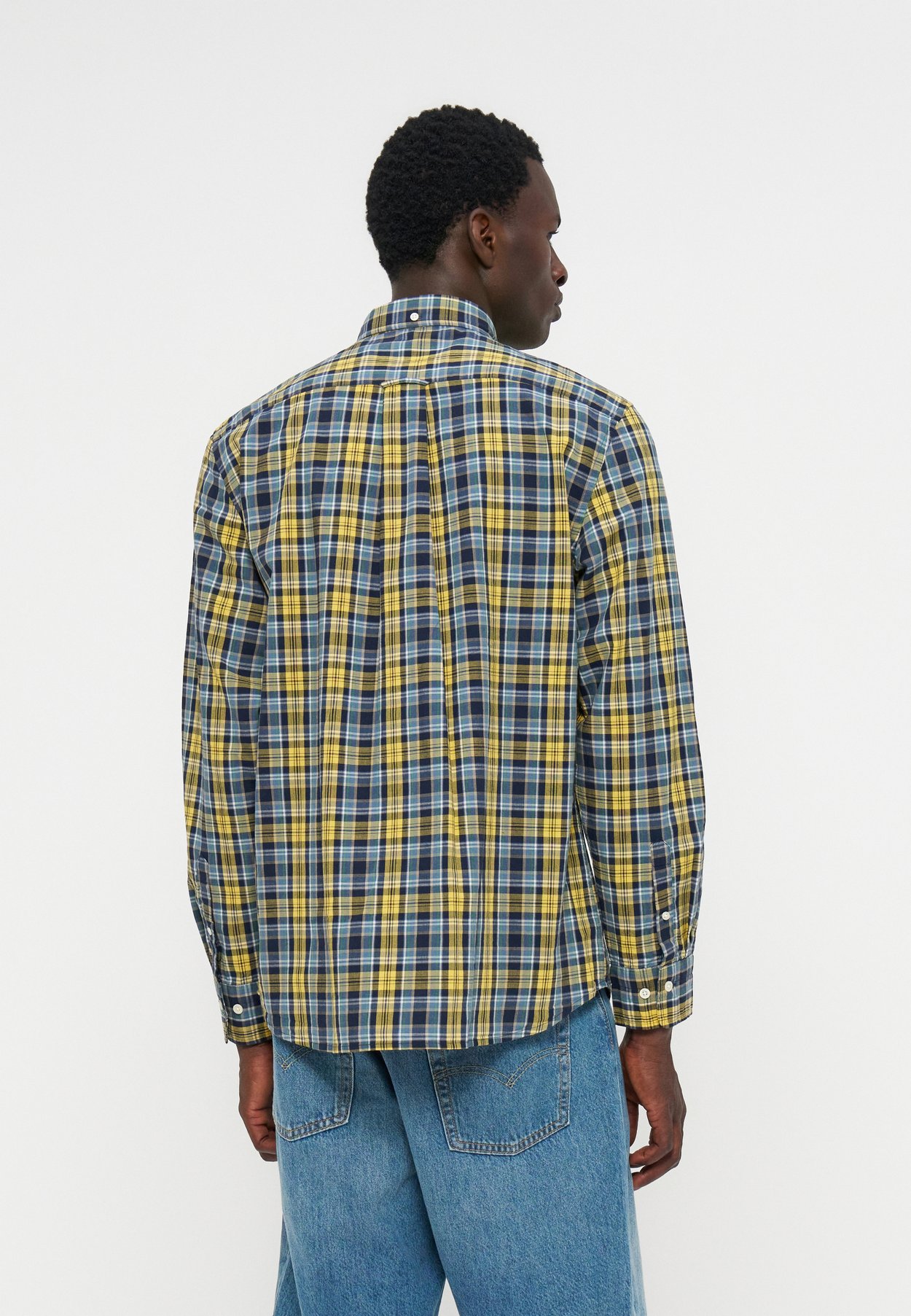 REGULAR FIT ARCHIVE