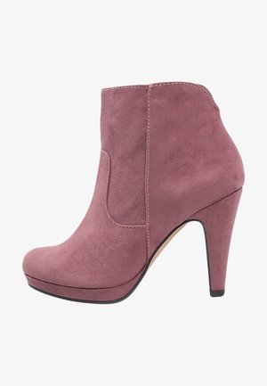 Tamaris Kotníkové boty - light pink
