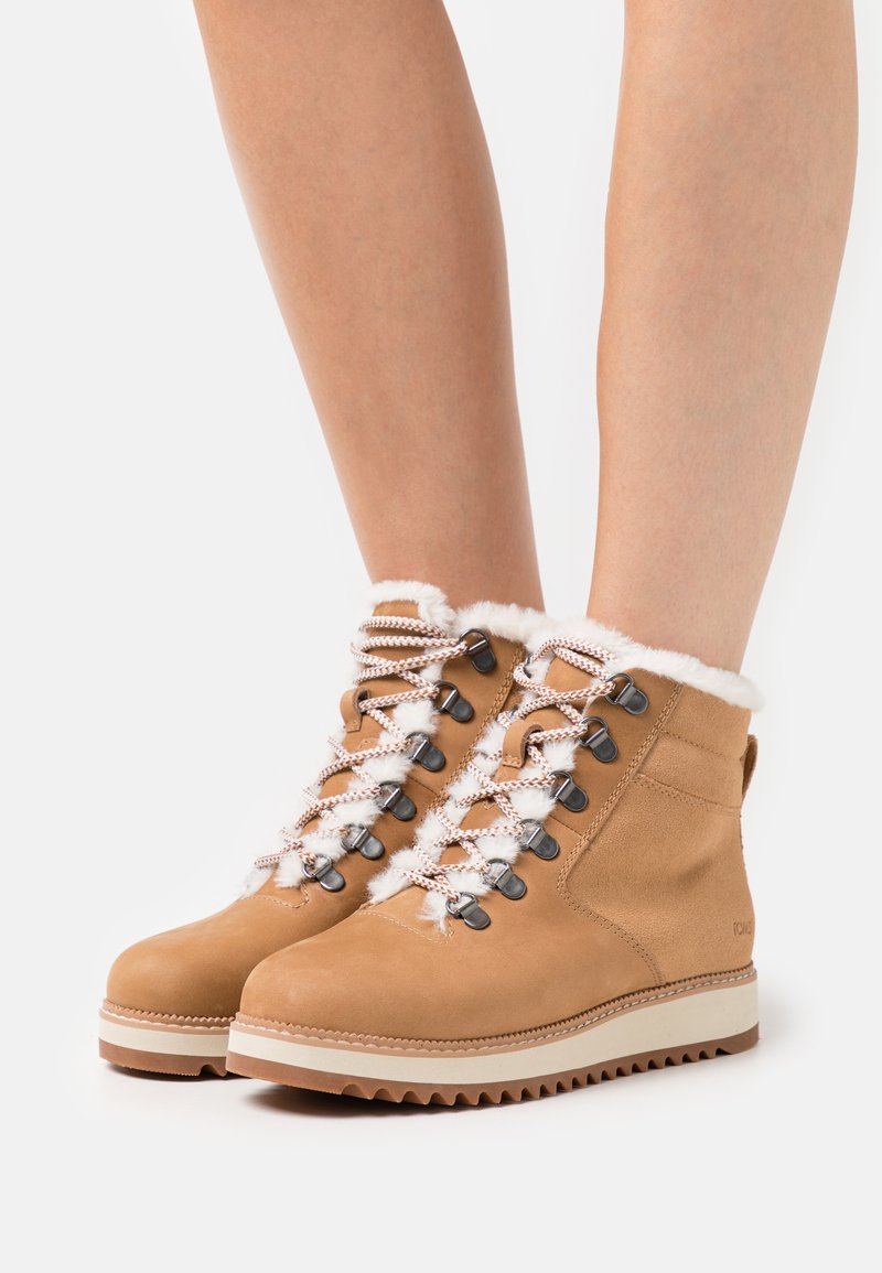 TOMS MOJAVE Ankle boots brown/beige Zalando.ie