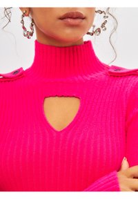 Cesare Gaspari HIGH NECK LONG SLEEVE - Pouzdrové šaty - fushia