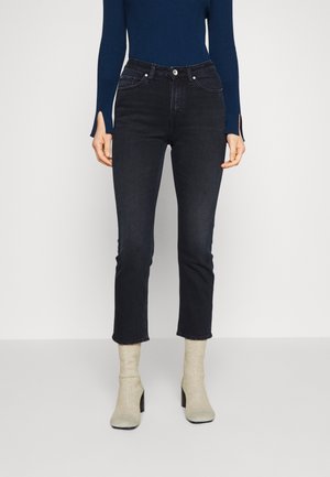 Slim fit jeans - black