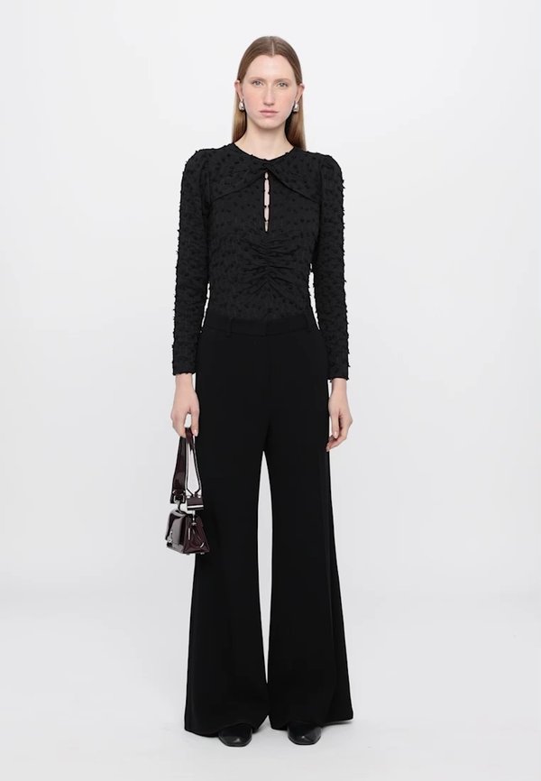 EXCLUSIVE ALEXANDRA - Blouse4