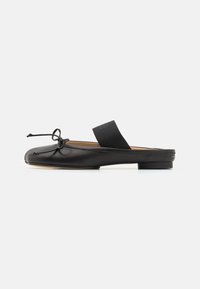 Tagant lahtised kingad - black