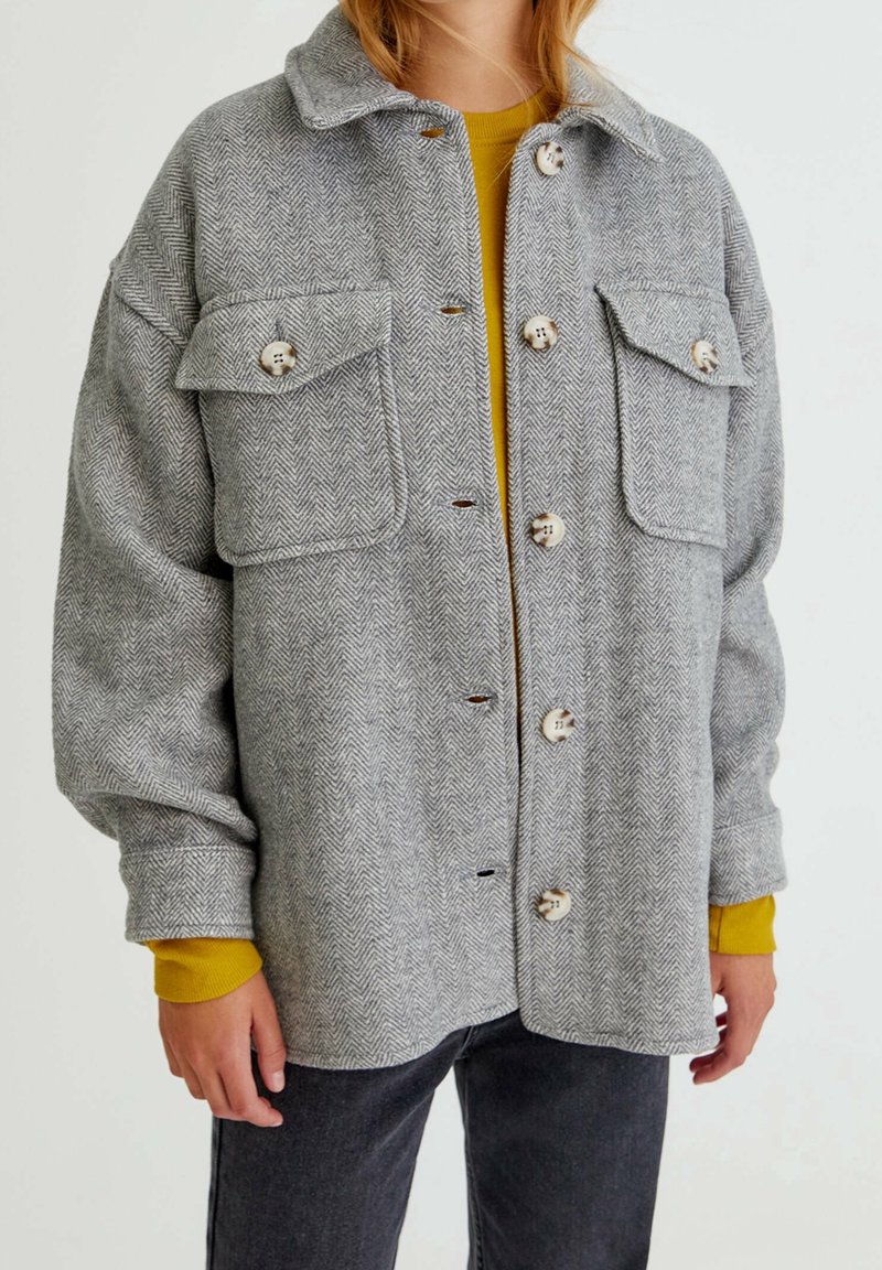 PULL&BEAR Lichte jas - grey