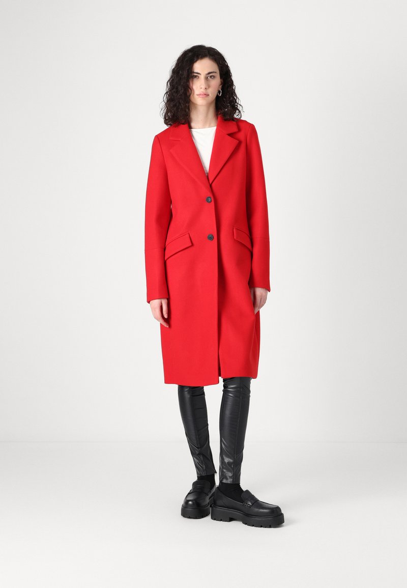 Vero Moda Tall VMFORTUNESARA LONG COAT - Klasszikus kabát - salsa