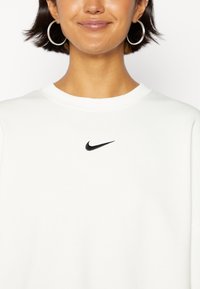 Nike Sportswear CREW - Felpa - sail