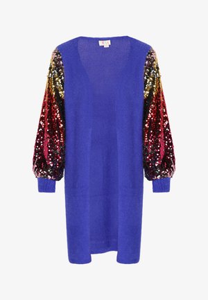 Cárdigan morado con mangas largas y abullonadas que presenta lentejuelas multicolores en rojo, dorado y negro. Textura suave y corte suelto.