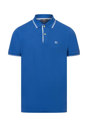 Blaues Polohemd aus strukturiertem Stoff, mit einer Knopfleiste mit zwei Knöpfen, weißen Kragenstreifen und einem kleinen Logo auf der Brust.