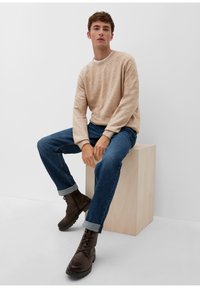 s.Oliver Strickpullover - sandfarben