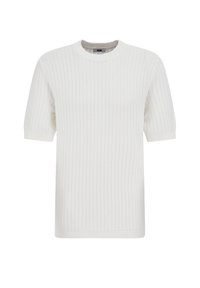 Witte ribgebreide trui met korte mouwen, een ronde halslijn en een getextureerd patroon van verticale strepen.