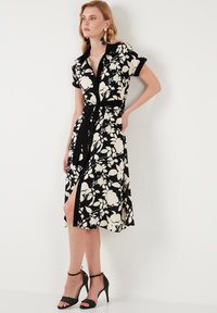 LELA REGULAR FIT - Kreklkleita - ecru black