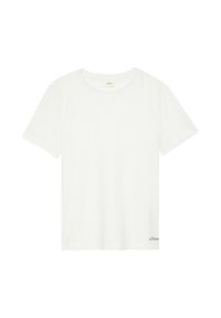 Weißes T-Shirt mit kurzen Ärmeln und Rundhalsausschnitt, mit kleinem "s.Oliver"-Logo nahe dem unteren Saum auf einem einfarbigen Hintergrund.
