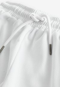 Next BASKETBALL STYLE - REGULAR FIT - Træningsbukser - white