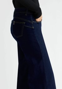 LIU JO Jeans a zampa - dark blue