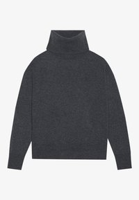 Tumši pelēks turtlenecks džemperis ar garajām piedurknēm, brīvā piegriezumā, ar ribotām aprocēm un mīkstu tekstūru, bez redzamām kulminācijām vai rotājumiem.