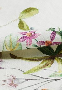 Next TALL -REGULAR FIT - Vapaa-ajan mekko - ecru cream floral