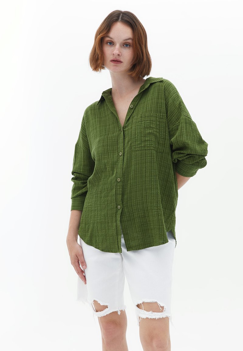 OXXO WITH POCKET - Camicia - pesto