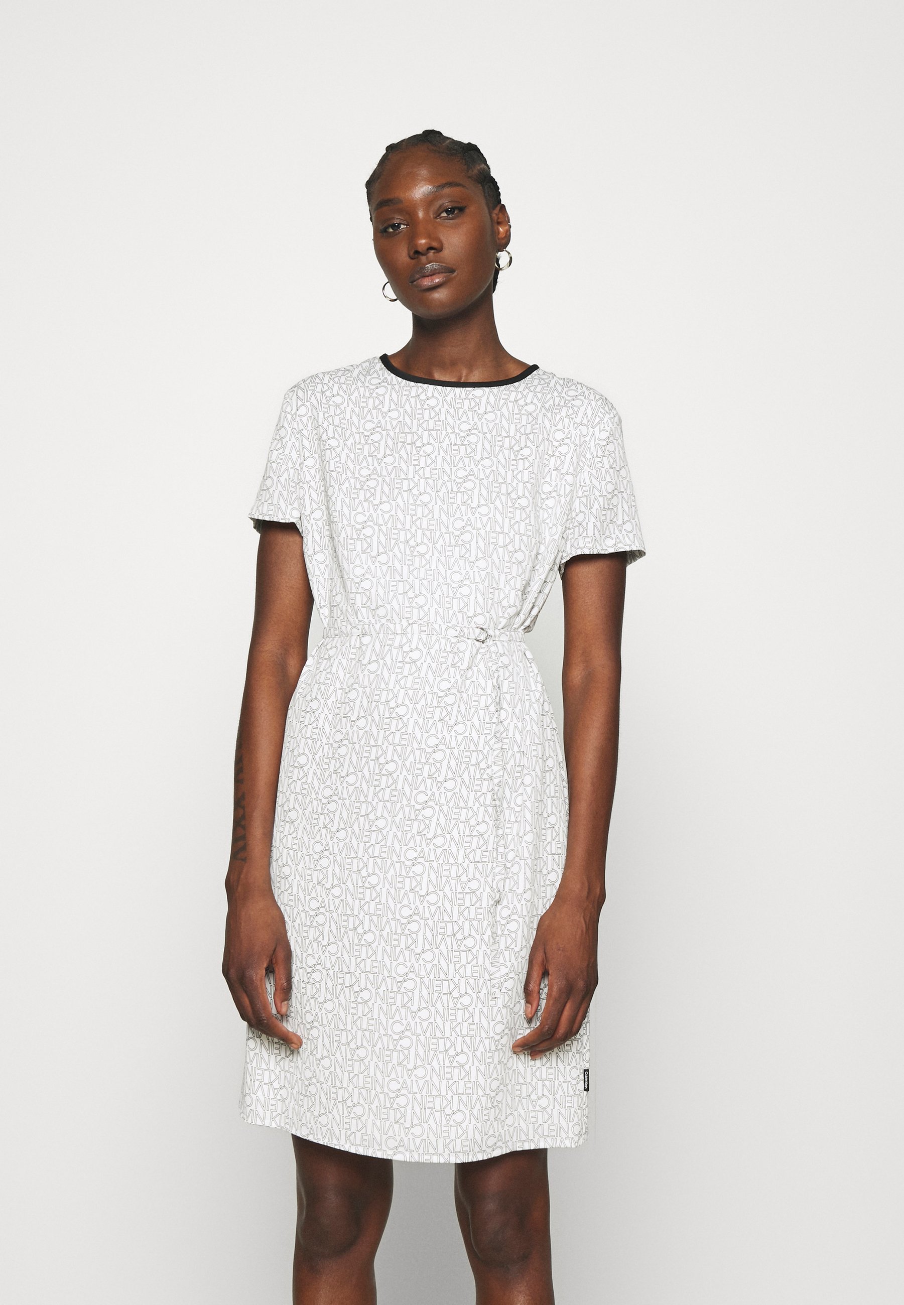 3d floral white dress