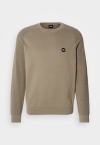 Unselected, open brown