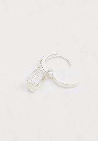 Miniatyrbilde 2