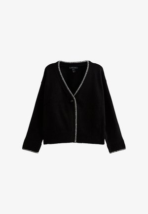 Zwarte cardigan met een v-hals, knoopsluiting en witte contraststiksels langs de kraag en manchetten. Zachte, gestructureerde gebreide stof.