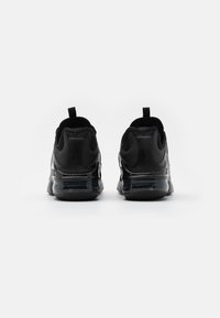 Nike Sportswear AIR MAX INFINITY 2 - Sapatilhas - black/anthracite